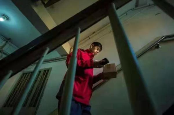 马拉松多少公里_最快马拉松_马拉松运动健将标准