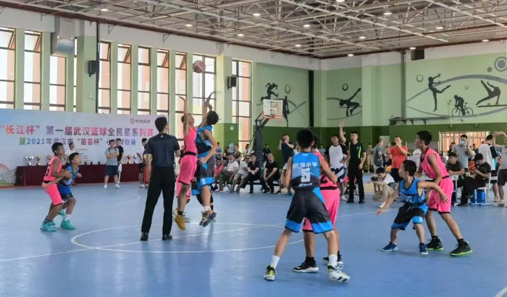 全国篮球小学生冠军_中心小学篮球比赛_斗门中小学篮球比赛冠军