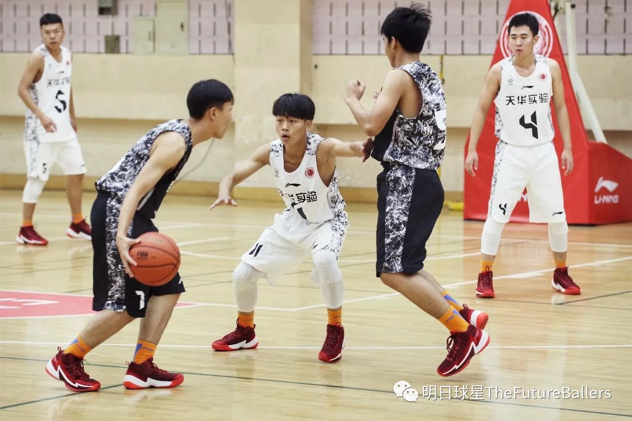 龙门小学篮球比赛_中心小学篮球比赛_斗门中小学篮球比赛冠军