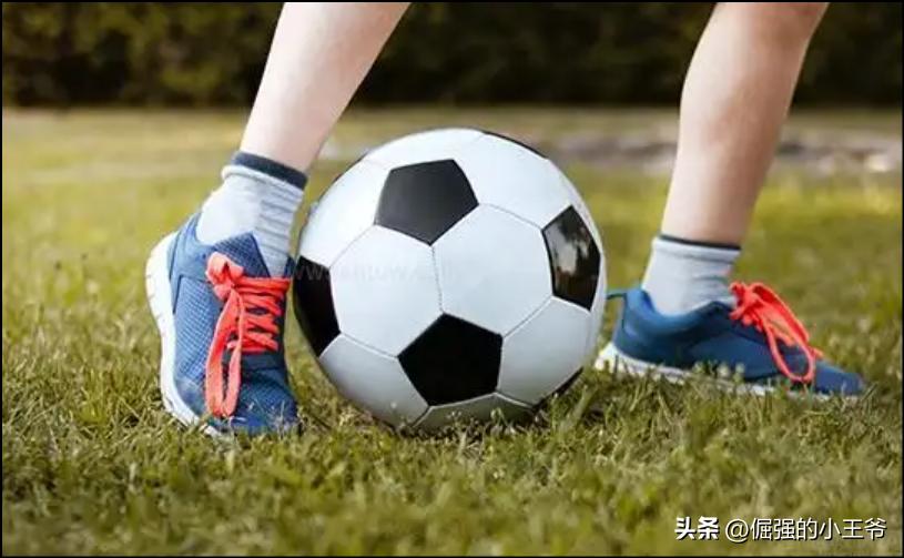 足球两个禁区规则_禁区足球规则是什么_禁区足球规则图解