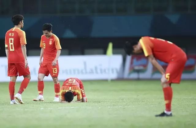 游泳冠军男主是谁_双男主游泳冠军_游泳冠军的电影
