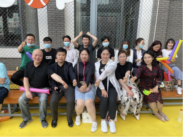 南宁十八中篮球赛冠军_广西南宁篮球_2020年南宁篮球比赛