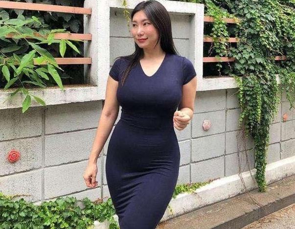 健身达人李殷娜图片_李殷娜坐姿_李殷娜健身
