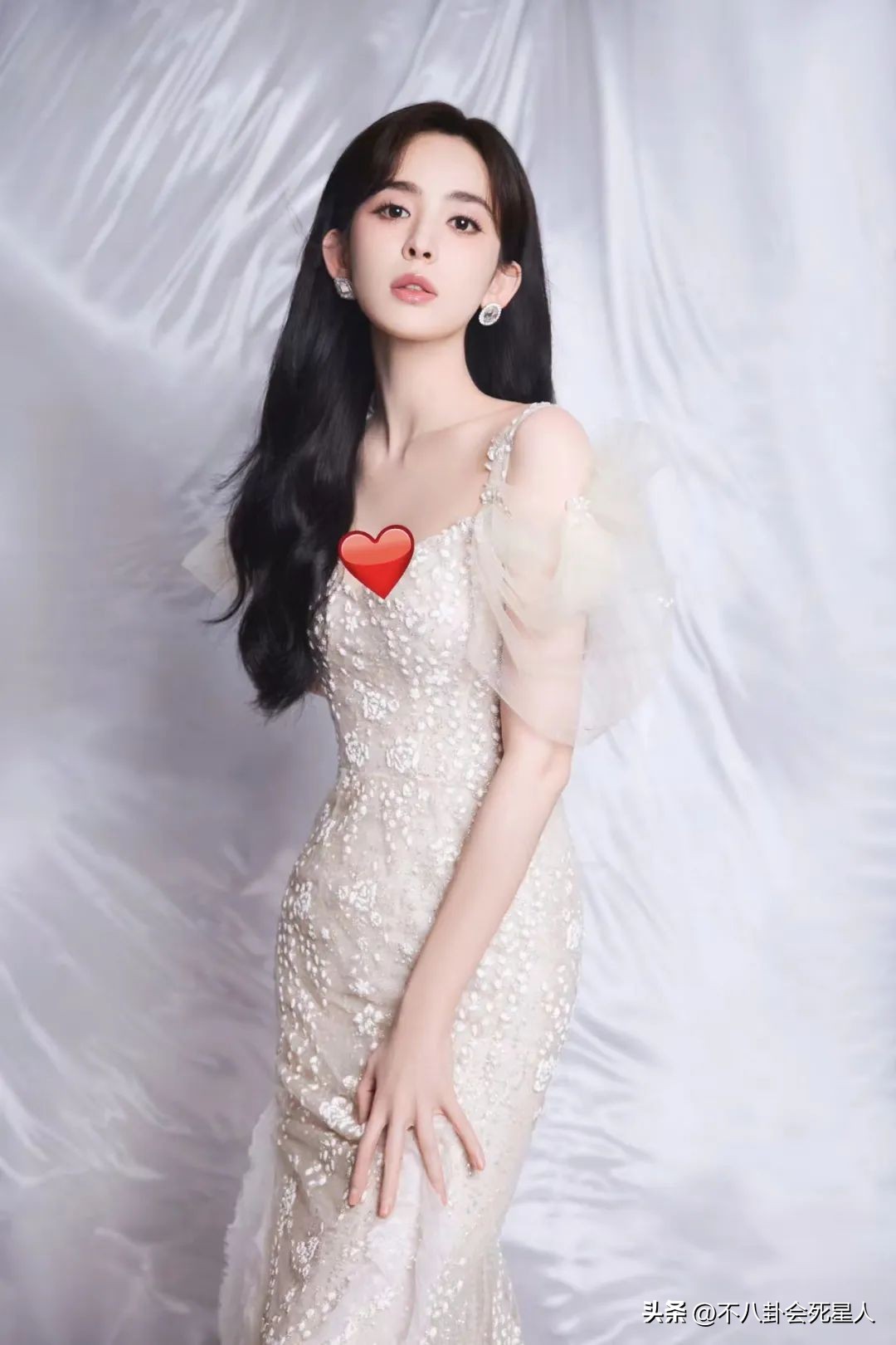 经常健身的女明星_健身明星女的_健身女星