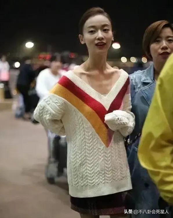 健身女星_经常健身的女明星_健身明星女的
