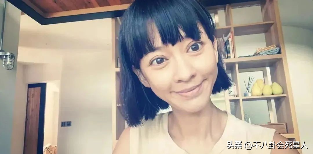 经常健身的女明星_健身女星_健身明星女的