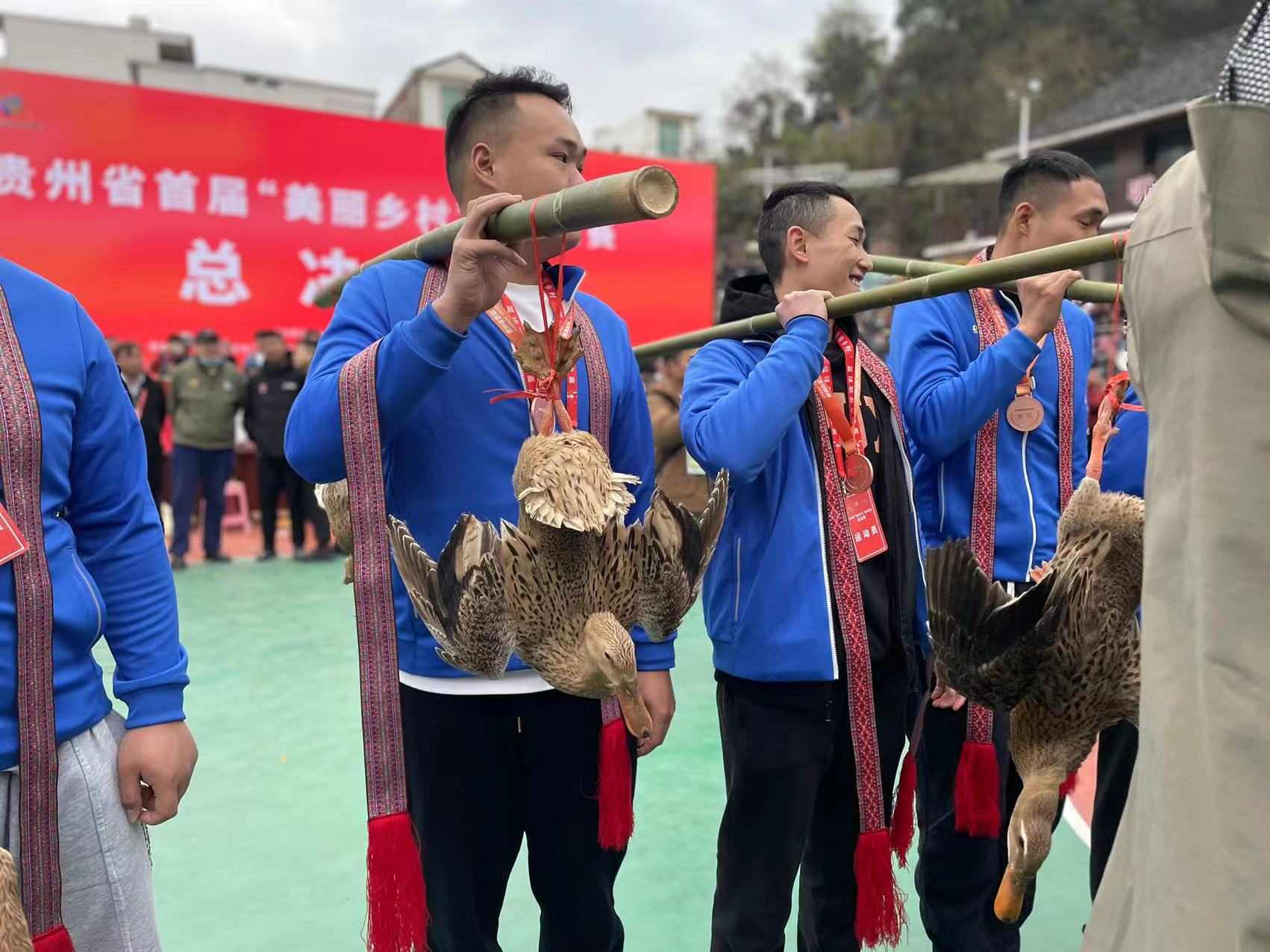 篮球冠军台盘台江是哪个队_台江台盘篮球冠军是谁啊_篮球冠军台盘台江是谁