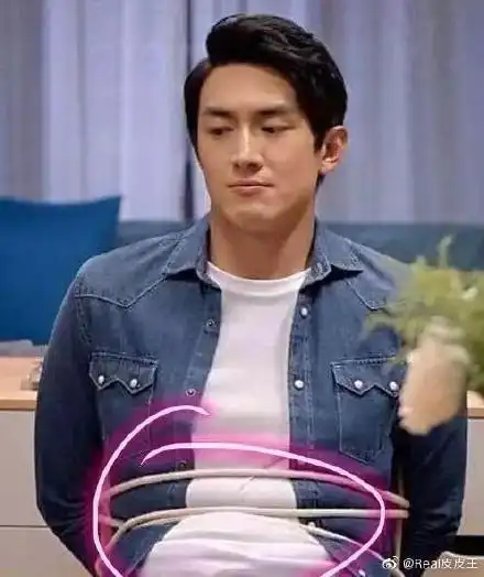 健身明星头像_健身照片女明星_明星健身照片男