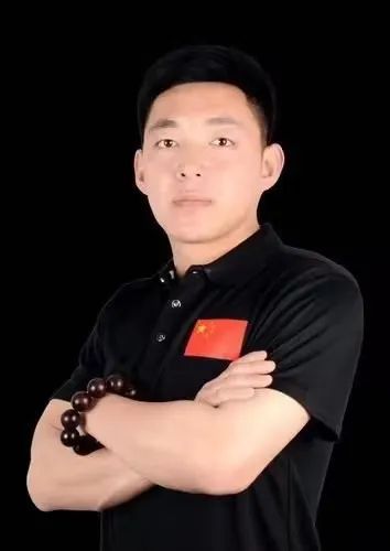 自由搏击的健身器材_自由搏击训练器材_自由搏击健身房