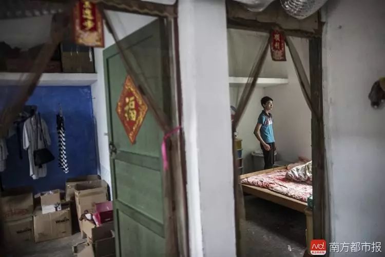 举重冠军广西_广西籍世界举重冠军女选手_广西举重女运动员
